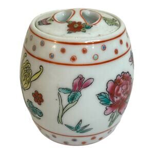 Vintage Chinese Porcelain Jar Ginger Jar with Lid Famille Rose Style Flowers
